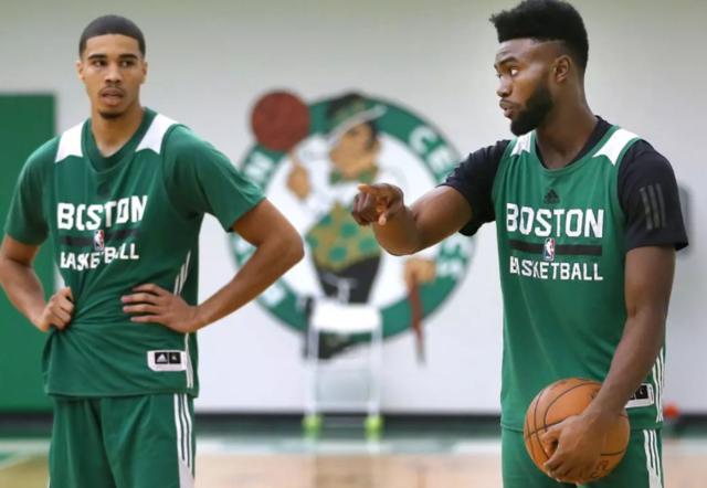 以避免犯规 以避免犯规